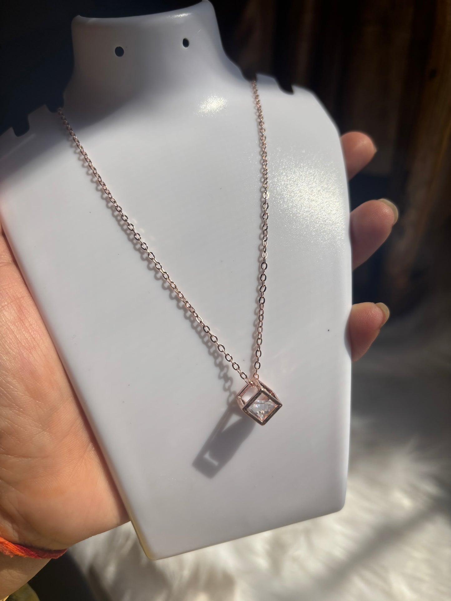 Pendant 3