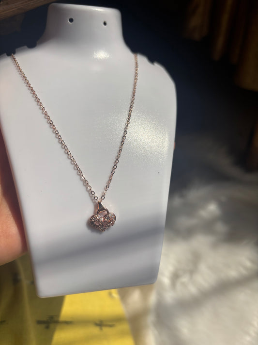 Pendant 1